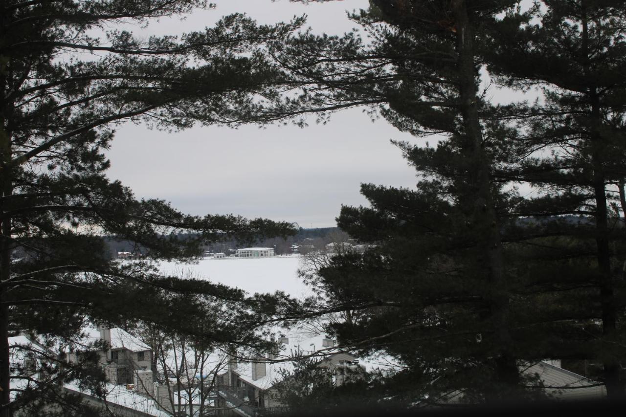 The Hillside B&B. Home W/ Breakfast Service! Wisconsin Dells Bagian luar foto
